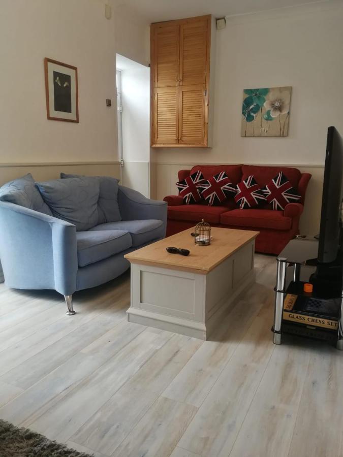 Three Sisters Cottage Торки Экстерьер фото