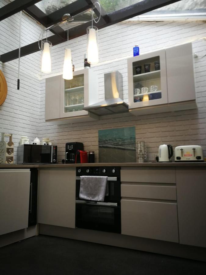 Three Sisters Cottage Торки Экстерьер фото